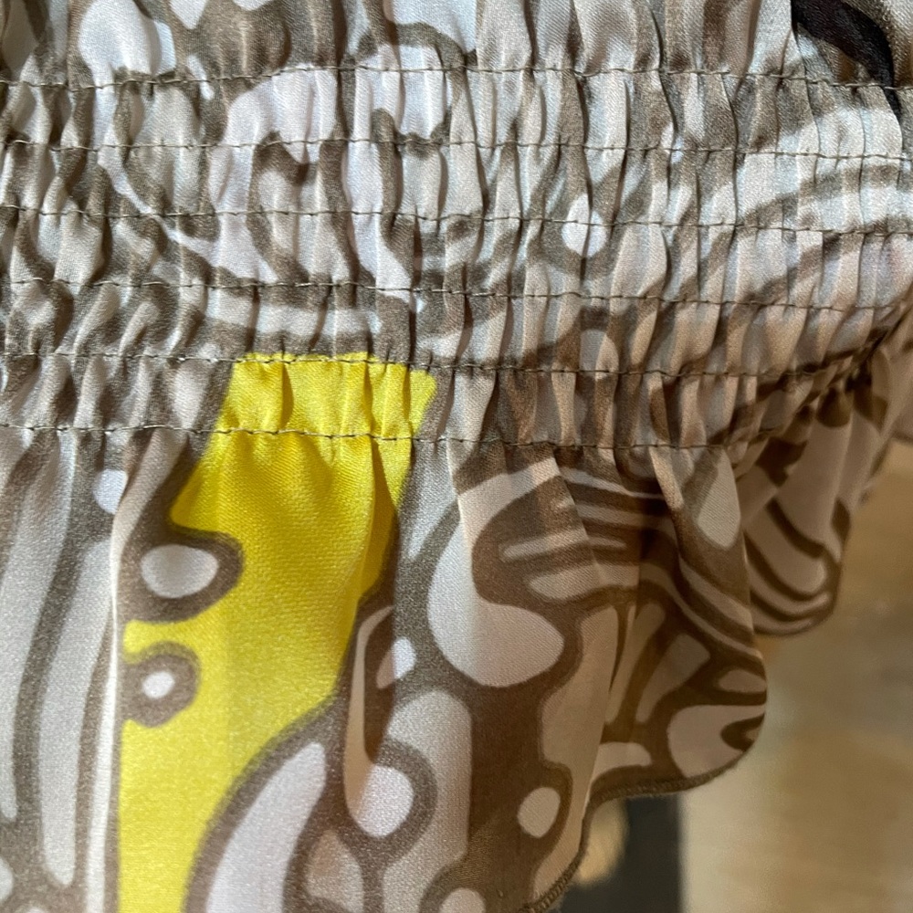 Belissimo, Floral Tunic W/ Smocking Sz 1X - Picture 4 of 10